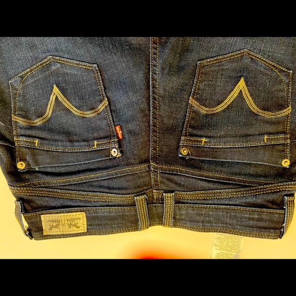 Excellent Condition Levis Junior Jeans 